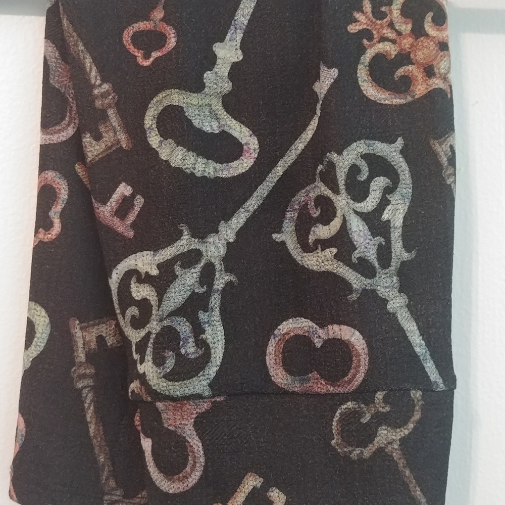 Lularoe Antique Key Cassie Skirt
